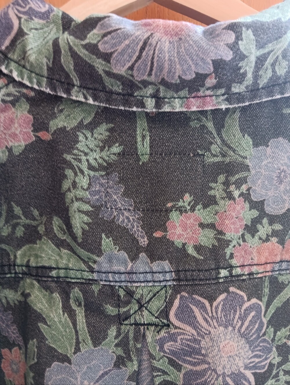 Free People We The Free Opal Swing Floral-Print Denim Jacket - Picture 7 of 9